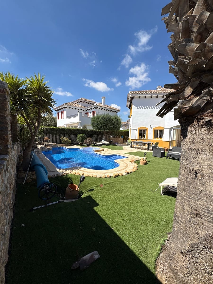 4 bedroom Villa for sale in Torre-Pacheco - € 495,000 (Ref: 9029989)