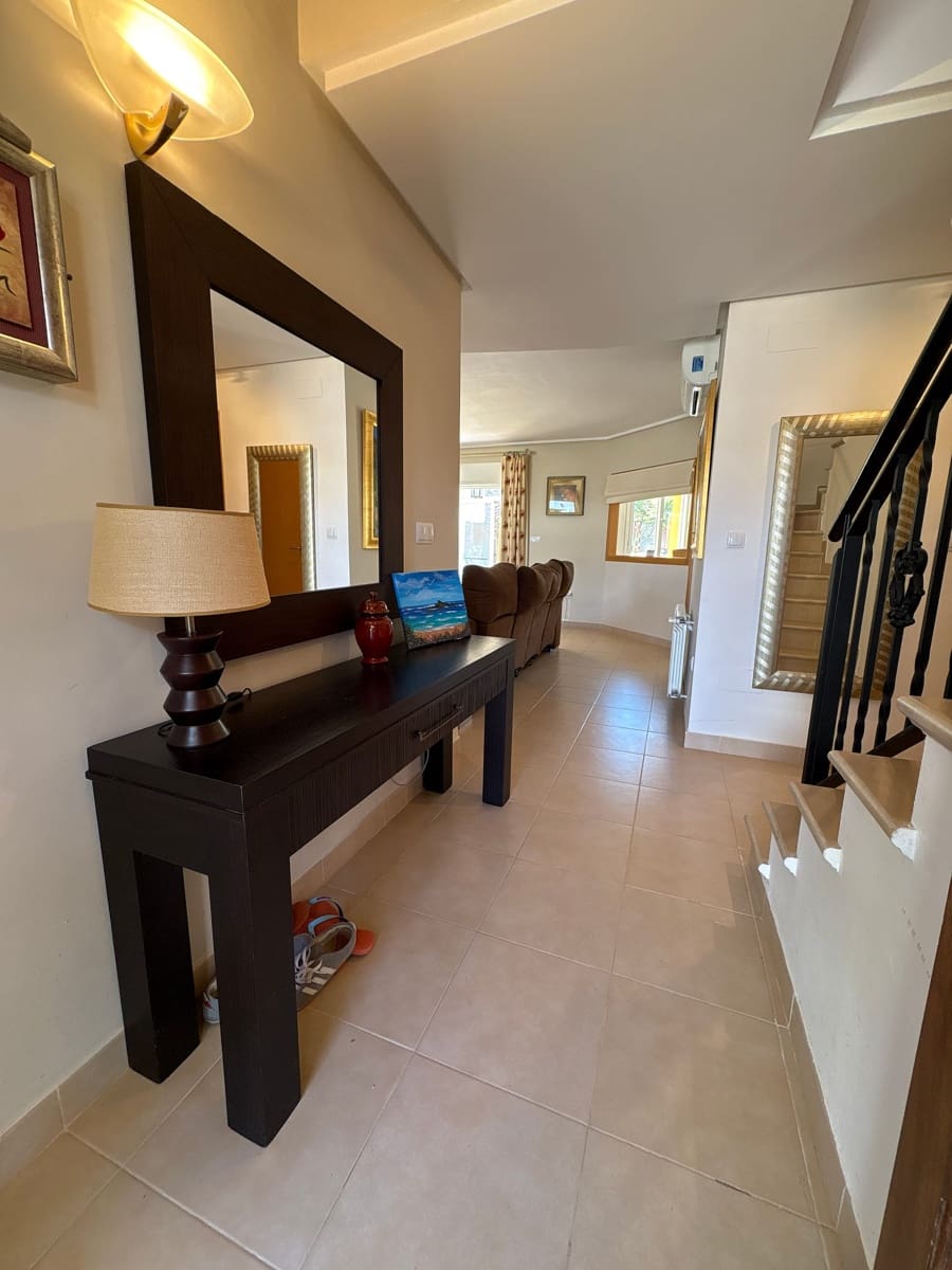 4 bedroom Villa for sale in Torre-Pacheco - € 495,000 (Ref: 9029989)