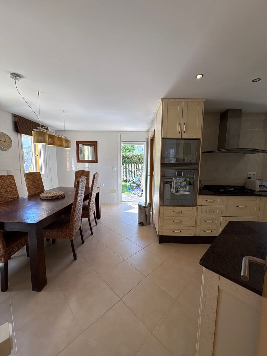 4 bedroom Villa for sale in Torre-Pacheco - € 495,000 (Ref: 9029989)