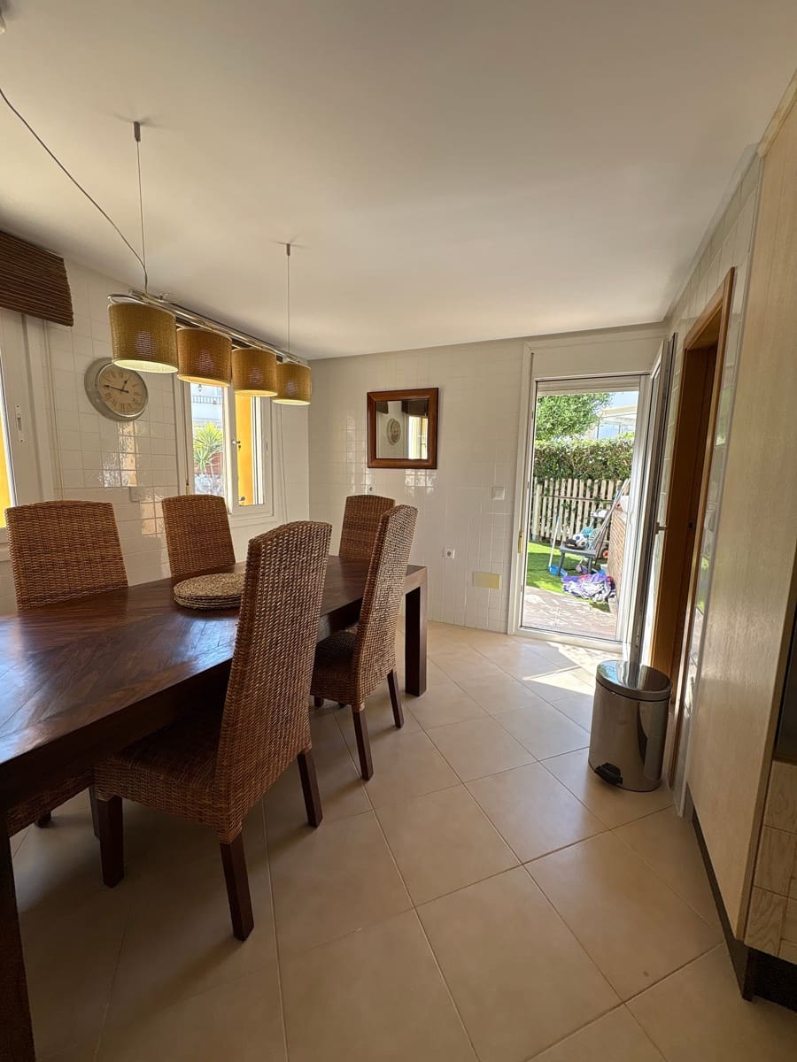 4 bedroom Villa for sale in Torre-Pacheco - € 495,000 (Ref: 9029989)