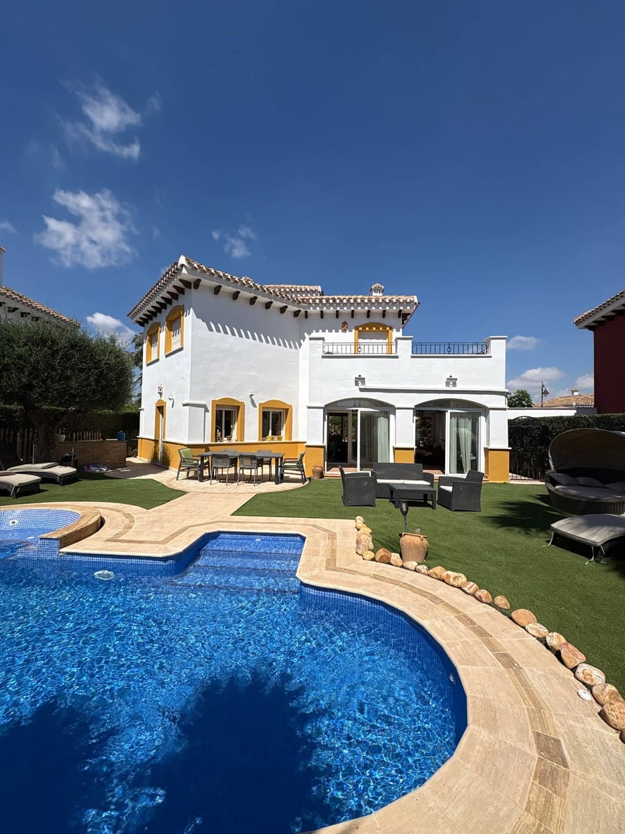 4 bedroom Villa for sale in Torre-Pacheco - € 495,000 (Ref: 9029989)