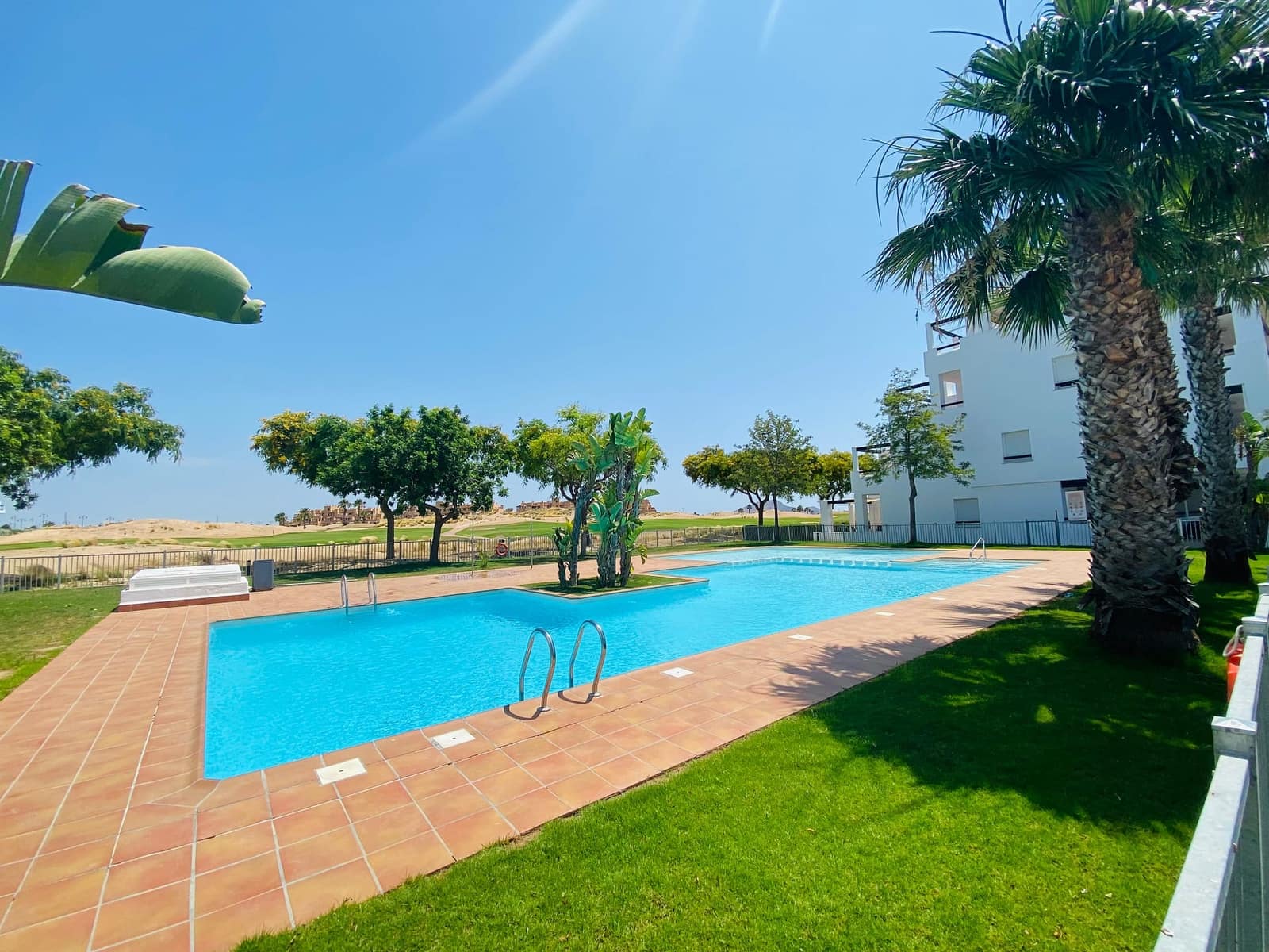 2 soveværelse Lejlighed til salg i Roldan med swimmingpool garage - € 119.999 (Ref: 9074835)