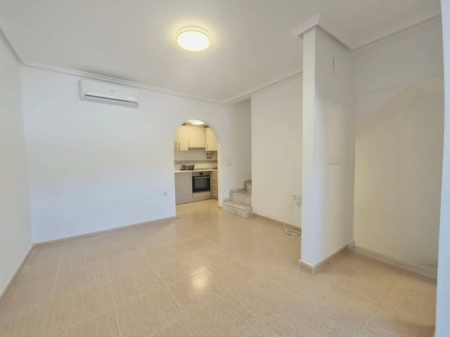 2 bedroom Townhouse for sale in Avileses, Murcia city with pool garage - € 109,999 (Ref: 9095025)