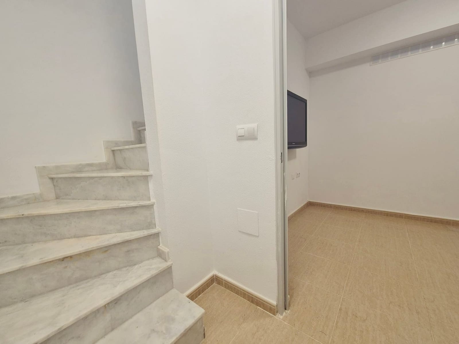 2 soveværelse Byhus til salg i Avileses med swimmingpool garage - € 109.999 (Ref: 9095025)