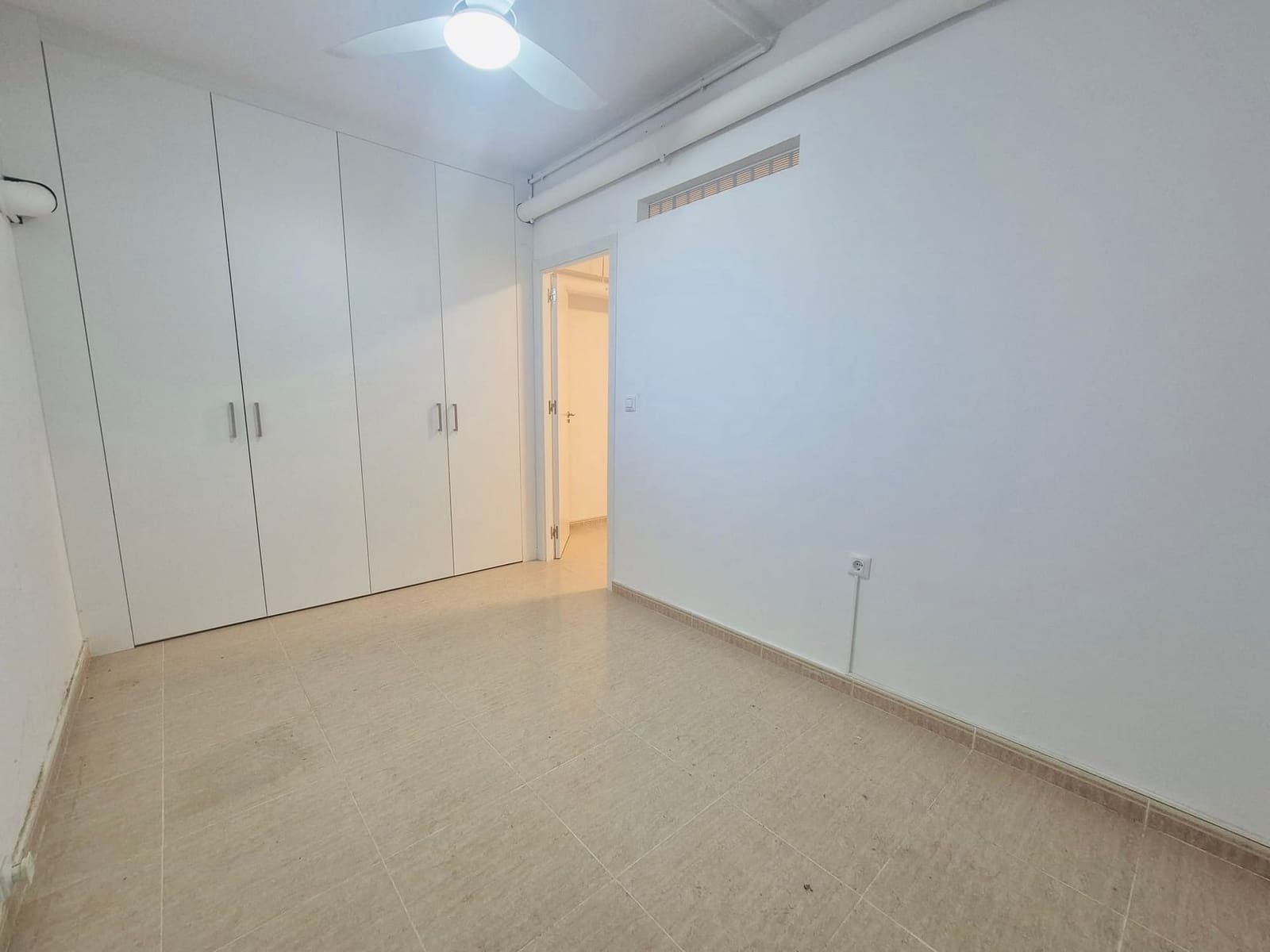 2 soveværelse Byhus til salg i Avileses med swimmingpool garage - € 109.999 (Ref: 9095025)