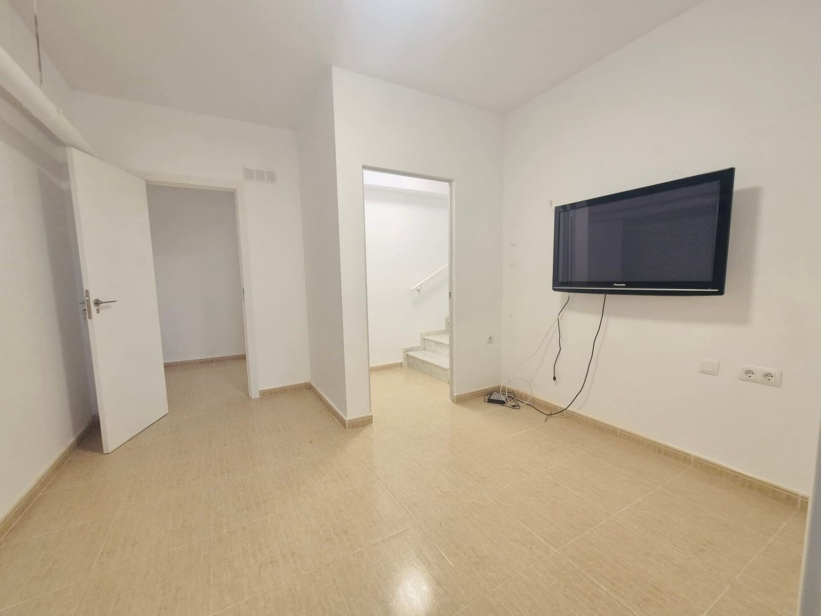 2 soveværelse Byhus til salg i Avileses med swimmingpool garage - € 109.999 (Ref: 9095025)