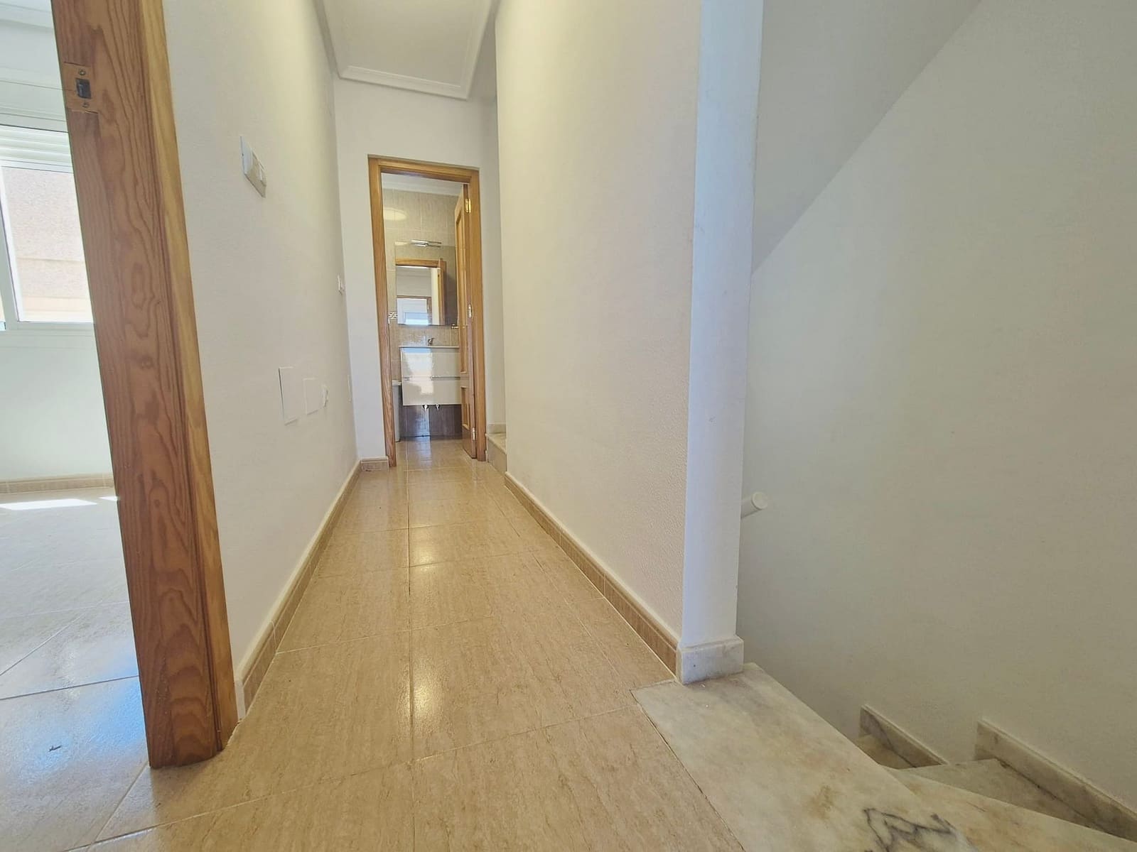 2 soveværelse Byhus til salg i Avileses med swimmingpool garage - € 109.999 (Ref: 9095025)