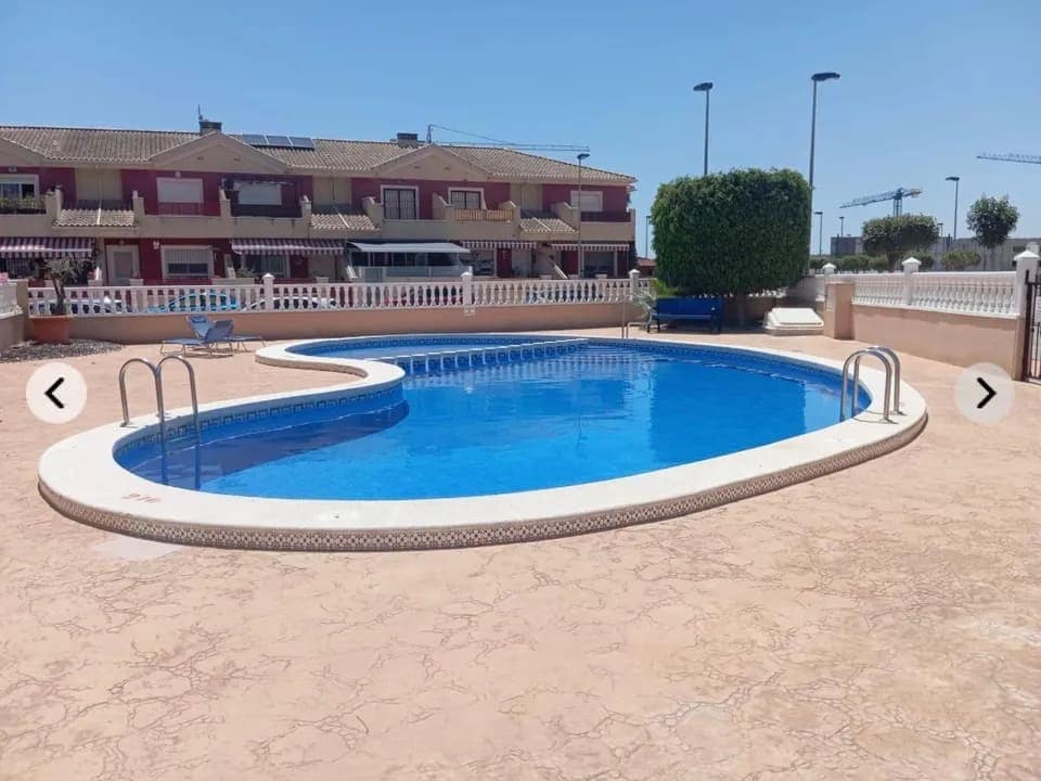 3 chambre Maison de Ville à vendre à Roda avec piscine garage - 195 000 € (Ref: 9185992)