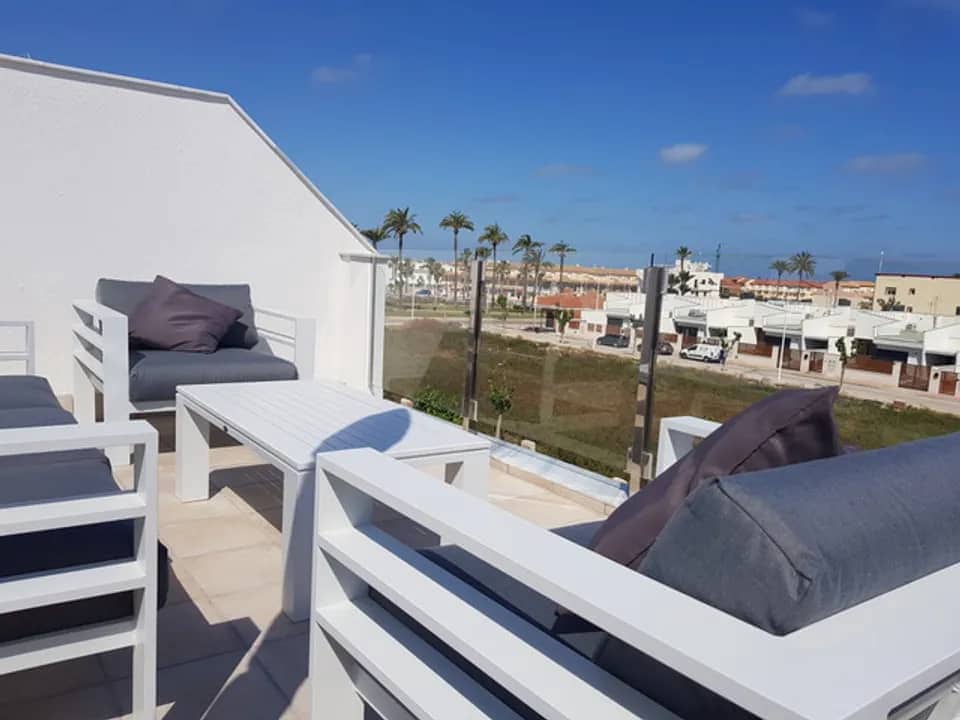 3 quarto Moradia para venda em Los Alcazares com piscina garagem - 335 000 € (Ref: 9186630)