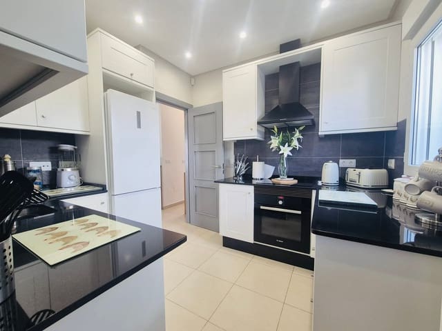 Chalet de 3 habitaciones en La Torre Golf Resort, Torre-Pacheco en venta con piscina garaje - 309.999 € (Ref: 9263977)