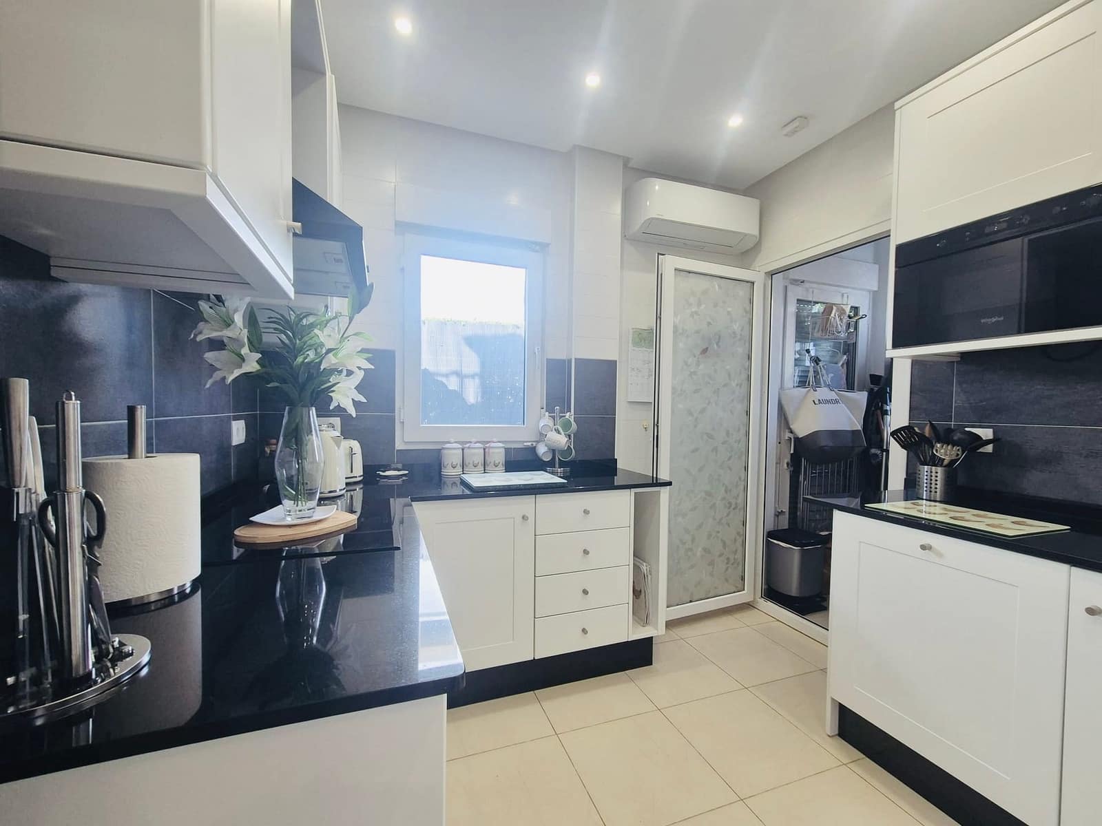 3 soveværelse Villa til salg i La Torre Golf Resort med swimmingpool garage - € 309.999 (Ref: 9263977)