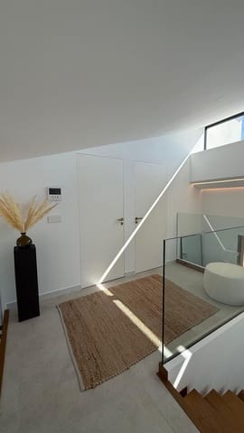 4 quarto Moradia para venda em La Manga del Mar Menor com piscina garagem - 1 335 000 € (Ref: 9275720)