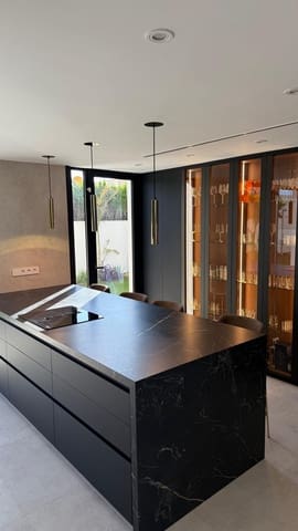 4 quarto Moradia para venda em La Manga del Mar Menor com piscina garagem - 1 335 000 € (Ref: 9275720)