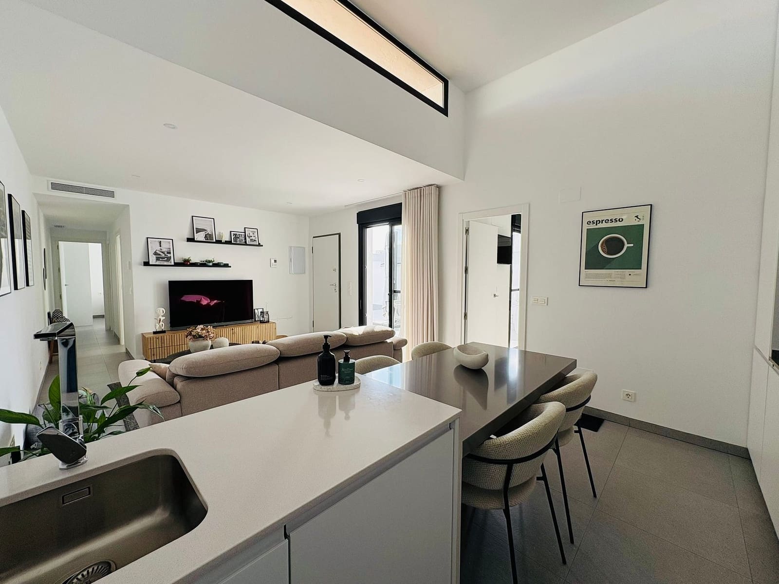 2 bedroom Villa for sale in Roldan with pool garage - € 324,999 (Ref: 9325916)