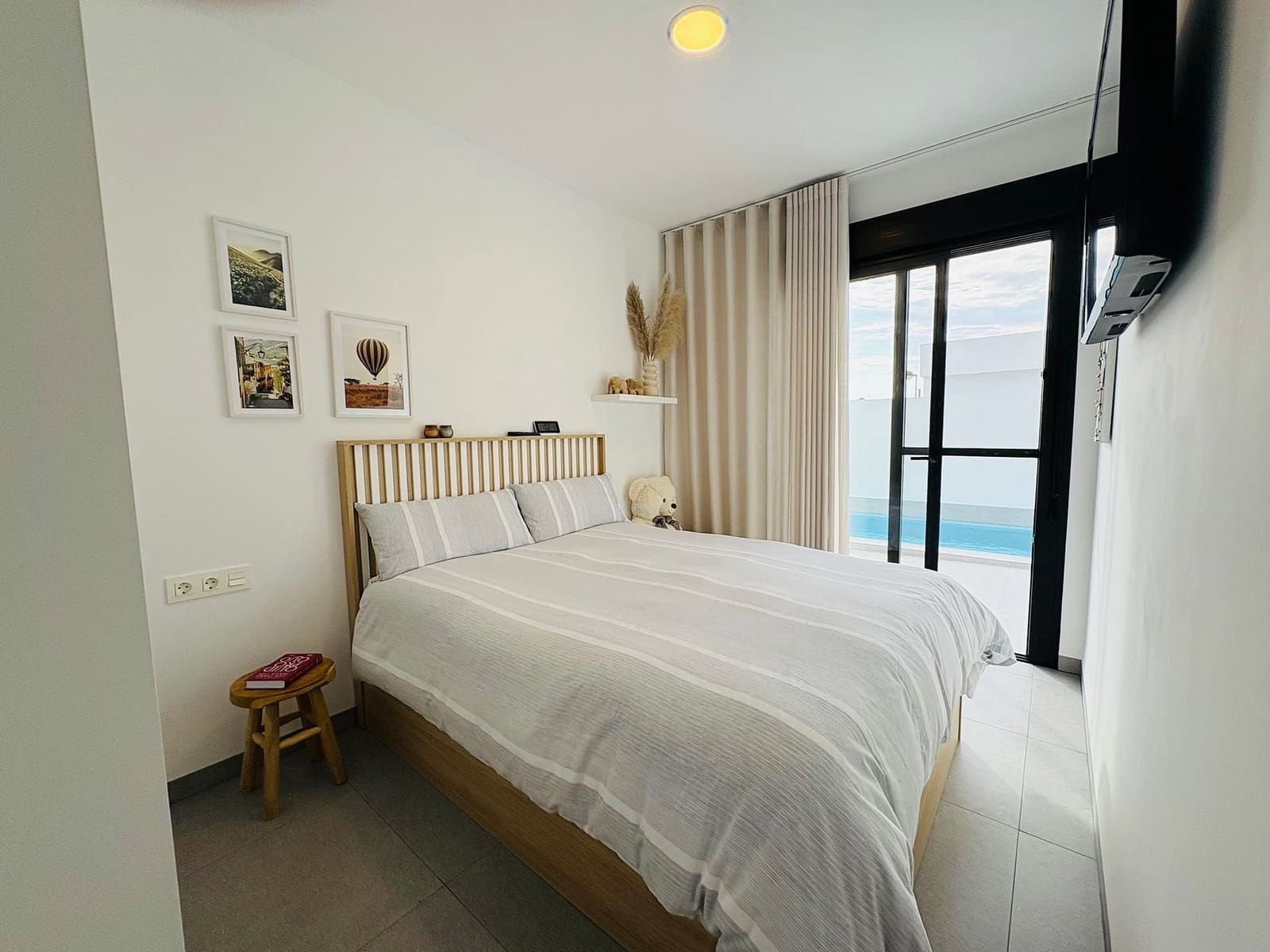 2 bedroom Villa for sale in Roldan with pool garage - € 324,999 (Ref: 9325916)