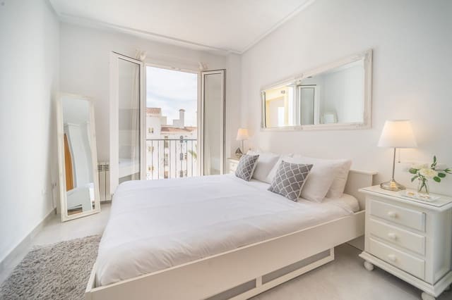 1 quarto Apartamento para venda em La Torre Golf Resort, Torre-Pacheco com piscina - 129 950 € (Ref: 9353124)