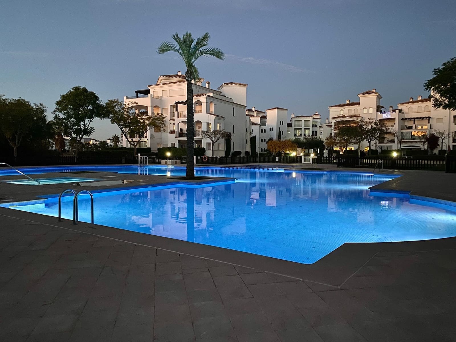 1 sypialnia Apartament na sprzedaż w La Torre Golf Resort z basenem - 129 950 € (Ref: 9353124)