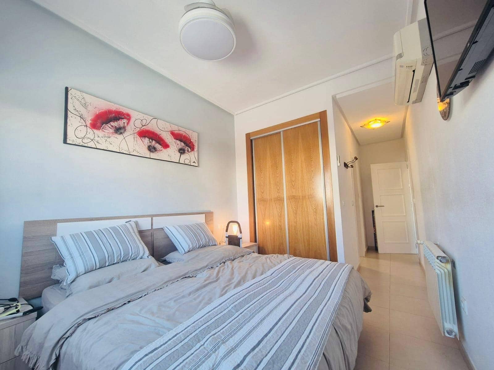 2 camera da letto Villa in vendita in Roldan con piscina - 264.999 € (Rif: 9385204)