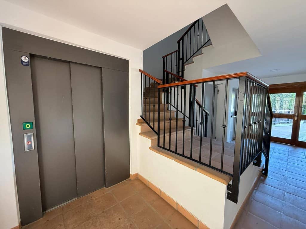 2 slaapkamer Appartement te koop in Banos y Mendigo met zwembad garage - € 165.000 (Ref: 9415386)