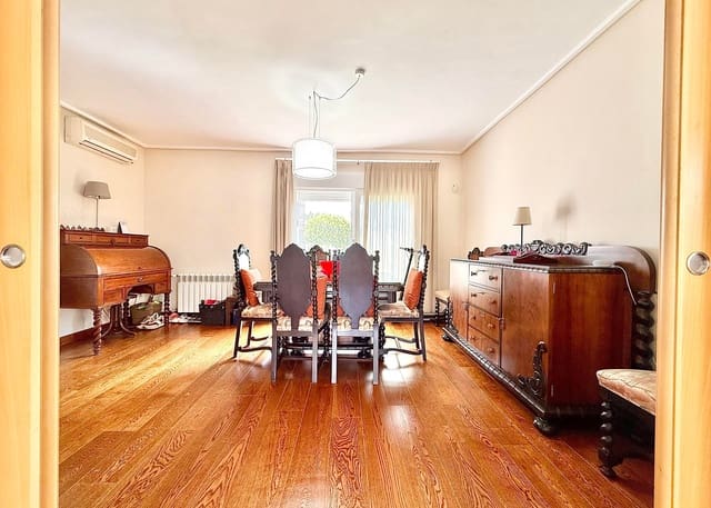 4 camera da letto Villa in vendita in Mar Menor Golf Resort, Torre-Pacheco con piscina garage - 599.950 € (Rif: 9420473)