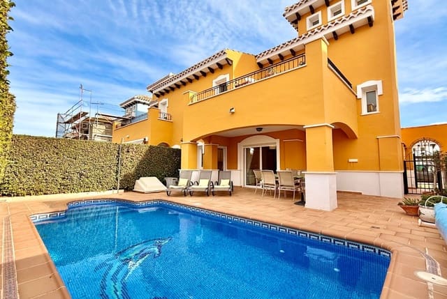 2 soveværelse Villa til salg i Mar Menor Golf Resort, Torre-Pacheco med swimmingpool - € 255.000 (Ref: 9449708)
