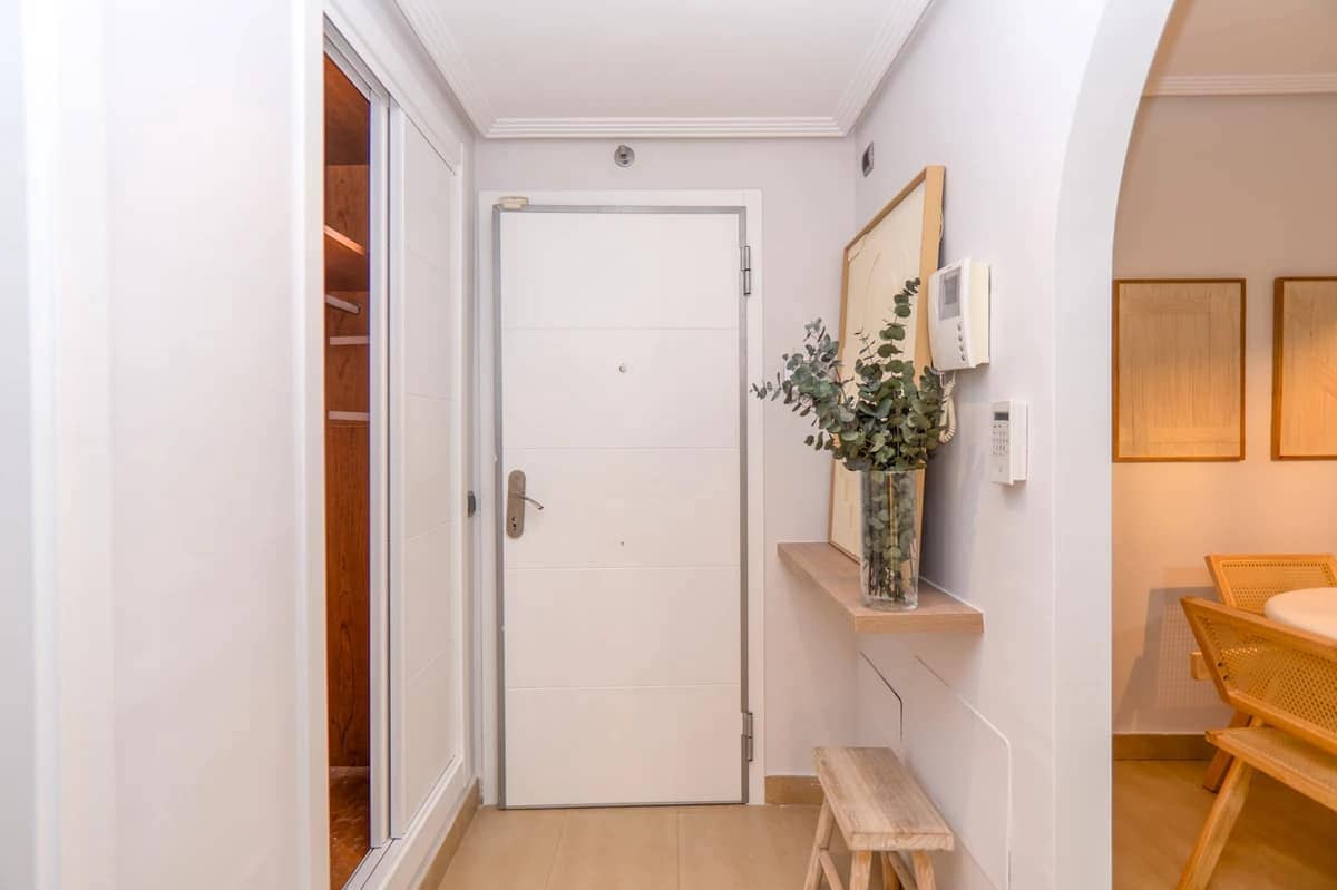 2 makuuhuone Huoneisto myytävänä paikassa Los Alcazares - 143 000 € (Ref: 9494257)