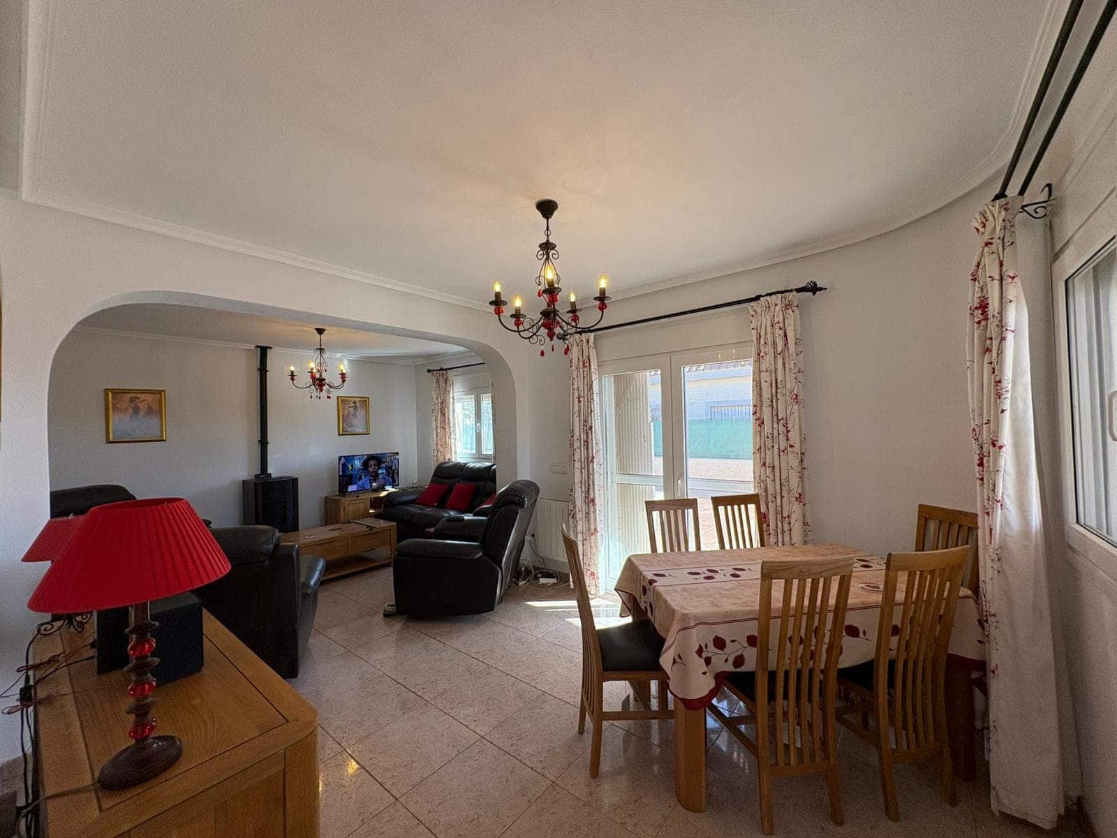 3 slaapkamer Villa te koop in Murcia stad met zwembad garage - € 259.999 (Ref: 9518420)