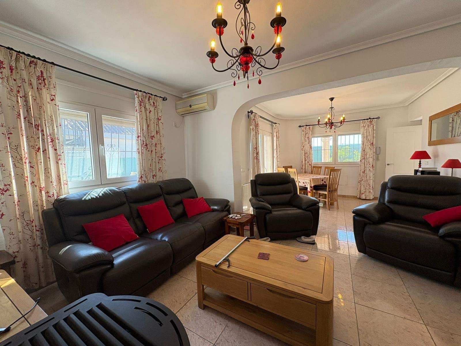 3 slaapkamer Villa te koop in Murcia stad met zwembad garage - € 259.999 (Ref: 9518420)