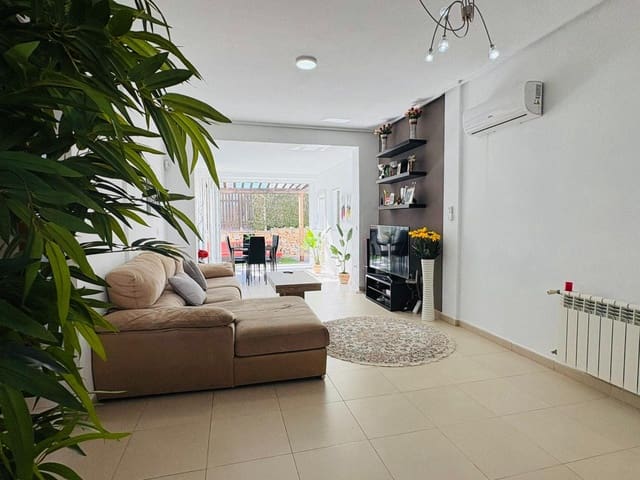 3 quarto Moradia para venda em Torre-Pacheco com piscina - 329 999 € (Ref: 9607154)