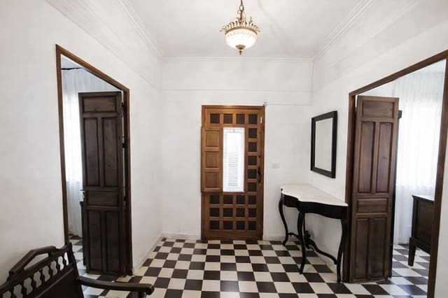 4 bedroom Villa for sale in Gea y Truyols, Murcia city - € 210,000 (Ref: 9614653)