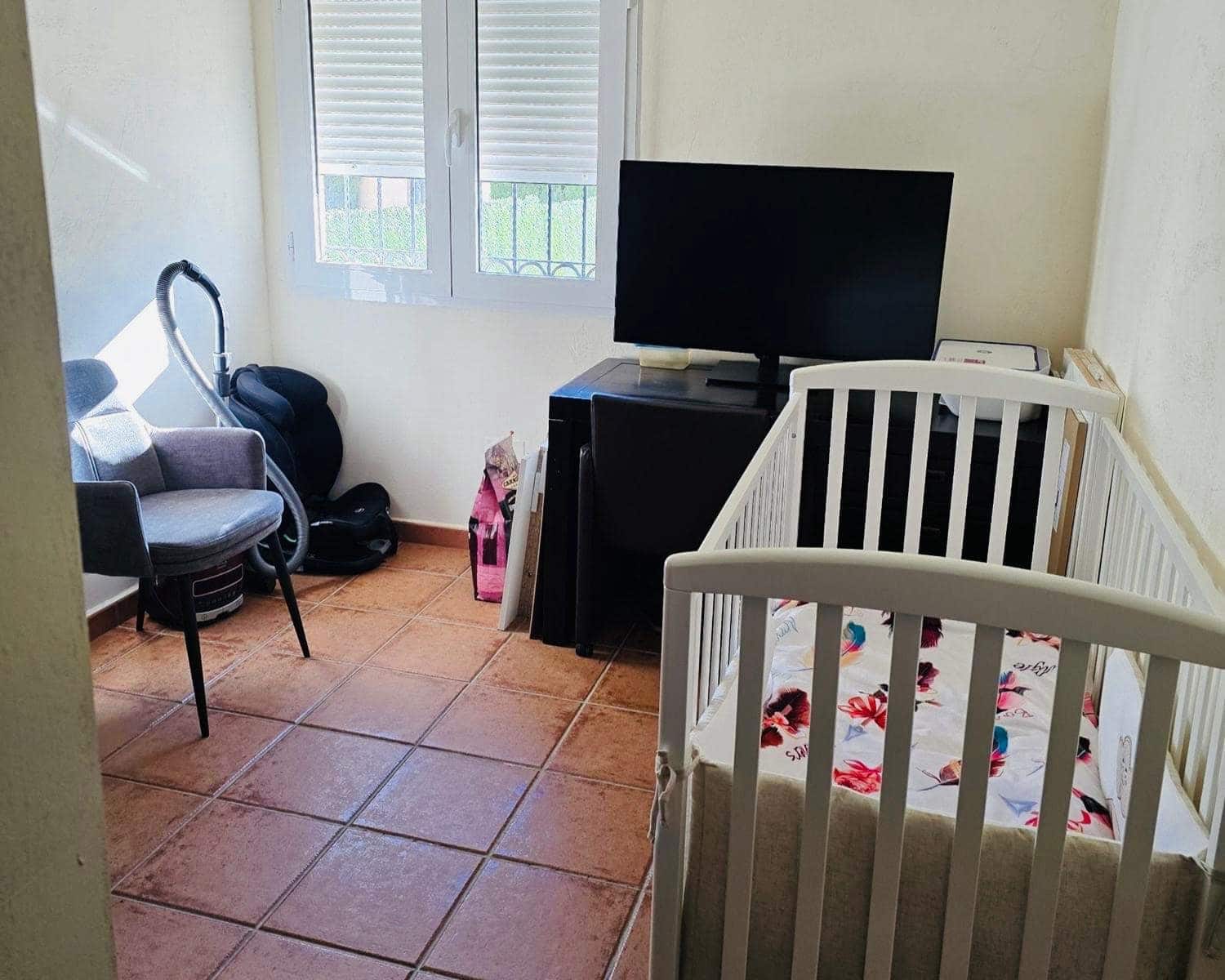 3 soverom Kjedet enebolig til salgs i Las Palas med svømmebasseng - € 299 900 (Ref: 9673767)