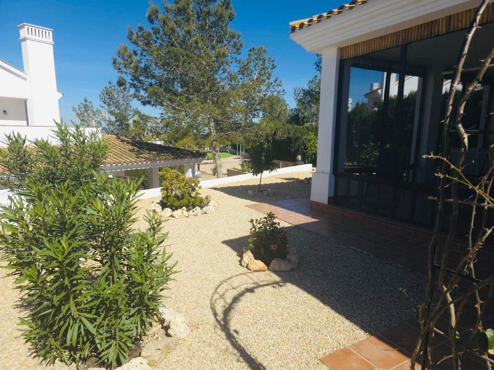 3 soverom Kjedet enebolig til salgs i Las Palas med svømmebasseng - € 299 900 (Ref: 9673767)