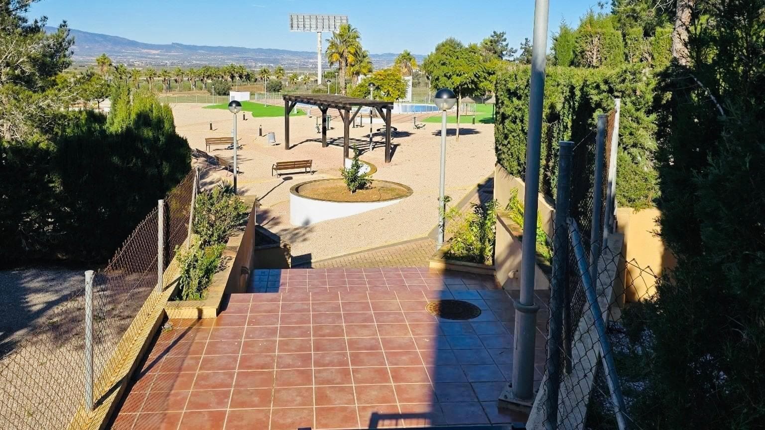 3 soverom Kjedet enebolig til salgs i Las Palas med svømmebasseng - € 299 900 (Ref: 9673767)