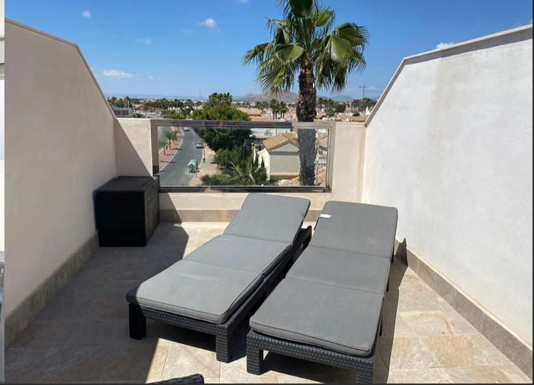 2 Zimmer Apartment zu verkaufen in Los Narejos mit Pool Garage - 279.950 € (Ref: 9673769)