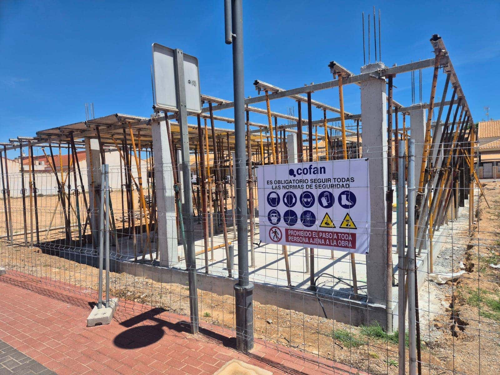 2 sypialnia Willa na sprzedaż w Roldan z basenem - 242 500 € (Ref: 9676721)