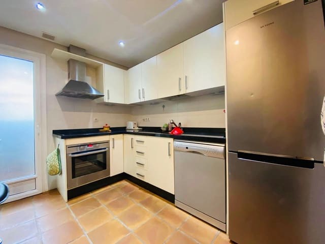 Apartamento de 2 habitaciones en Torre-Pacheco en venta con piscina garaje - 179.000 € (Ref: 9699685)