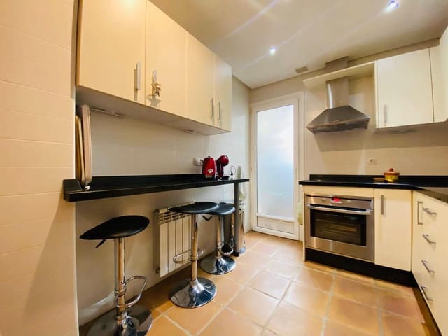 Apartamento de 2 habitaciones en Torre-Pacheco en venta con piscina garaje - 179.000 € (Ref: 9699685)