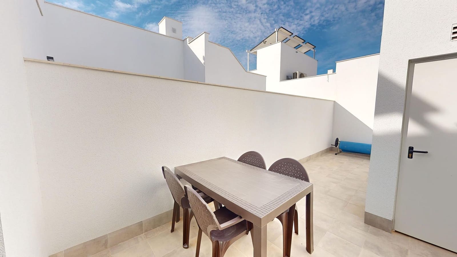 2 chambre Villa/Maison à vendre à Roldan avec piscine - 314 500 € (Ref: 9713441)