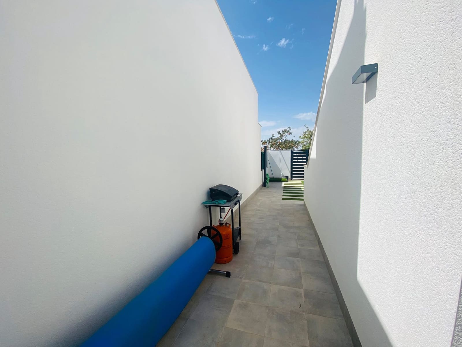 2 bedroom Villa for sale in Roldan with pool - € 314,500 (Ref: 9713441)
