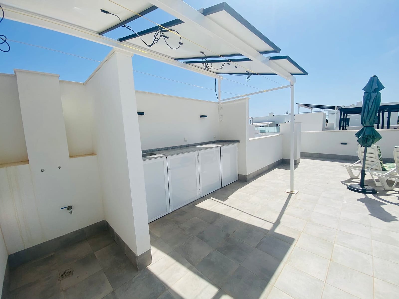 2 bedroom Villa for sale in Roldan with pool - € 314,500 (Ref: 9713441)