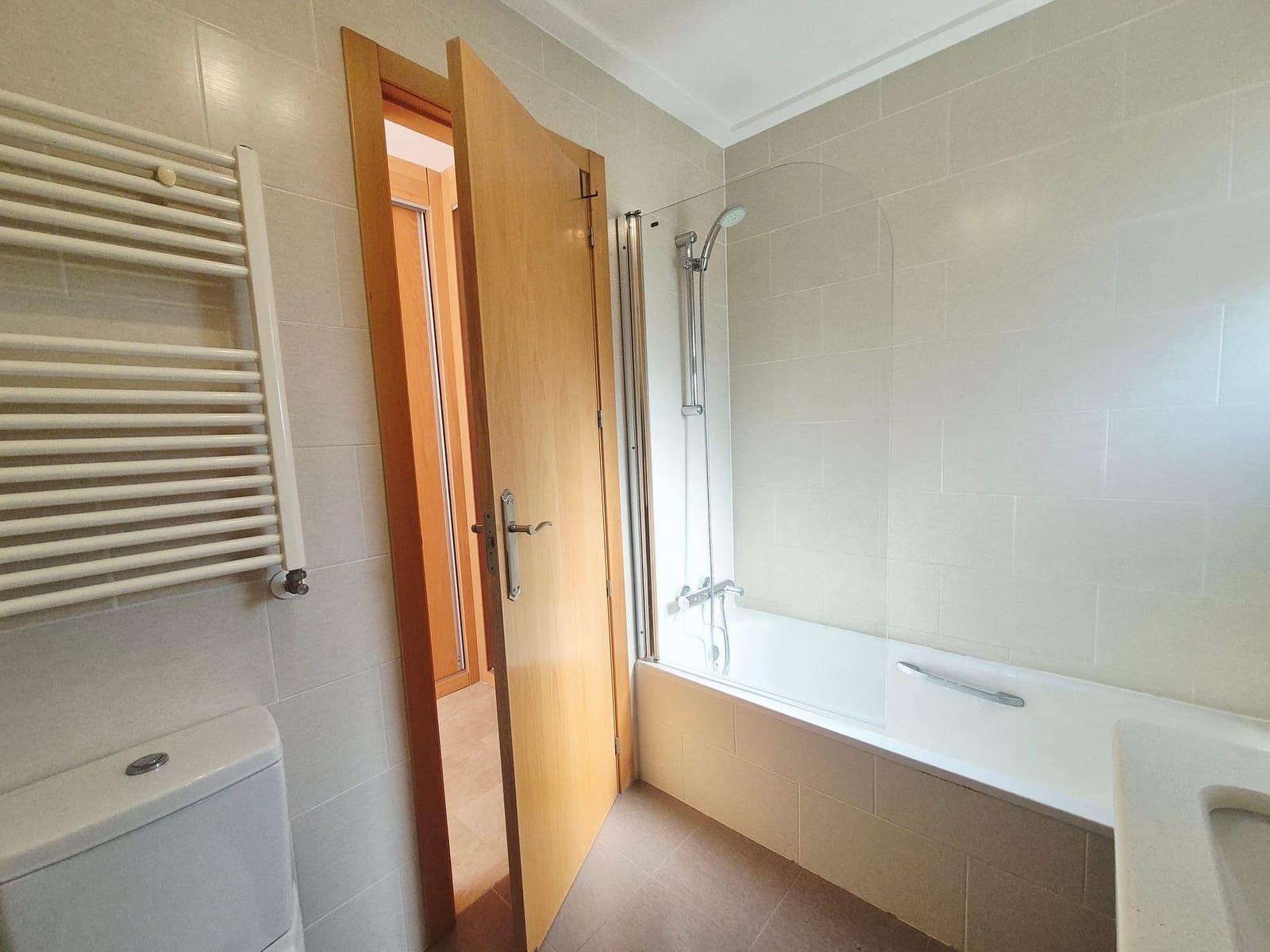 4 bedroom Villa for sale in Gea y Truyols with pool garage - € 325,000 (Ref: 9728527)