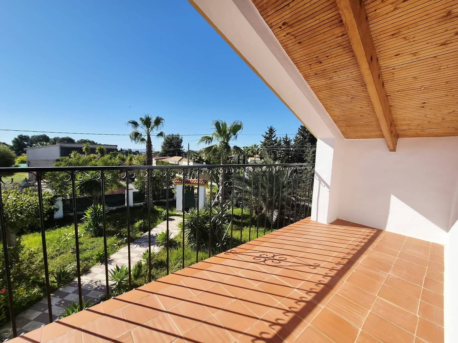 4 bedroom Villa for sale in Valle del Sol with pool garage - € 285,000 (Ref: 9735139)