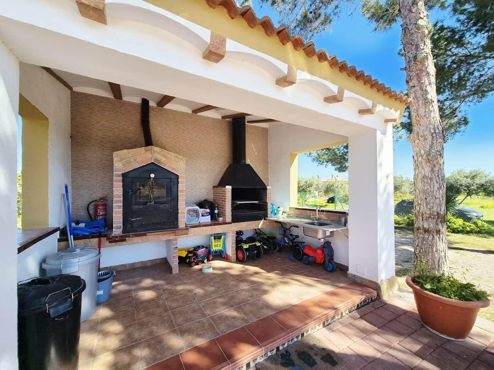 4 bedroom Villa for sale in Valle del Sol with pool garage - € 285,000 (Ref: 9735139)