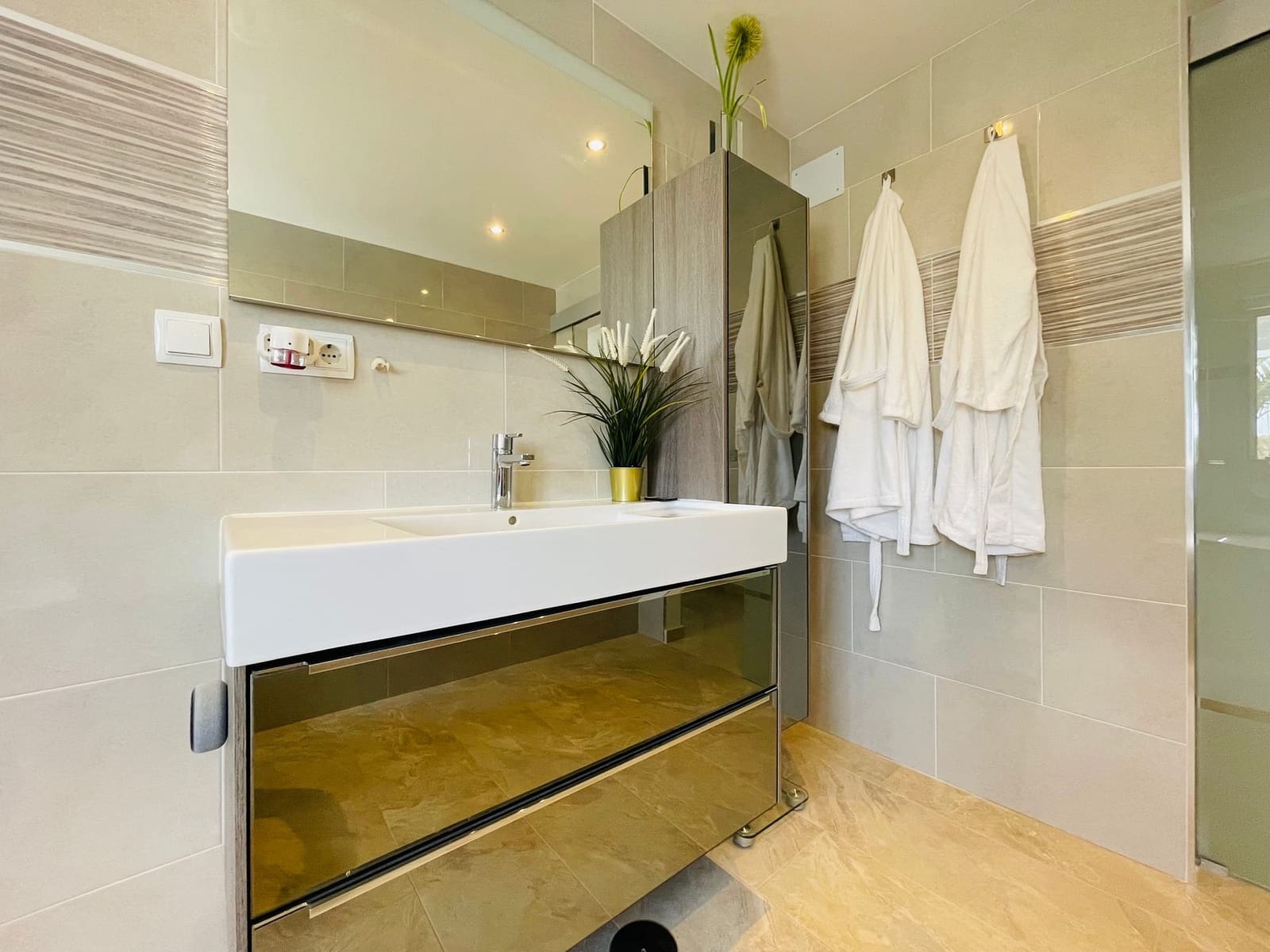 4 soverom Villa til salgs i Banos y Mendigo med svømmebasseng garasje - € 595 000 (Ref: 9755282)