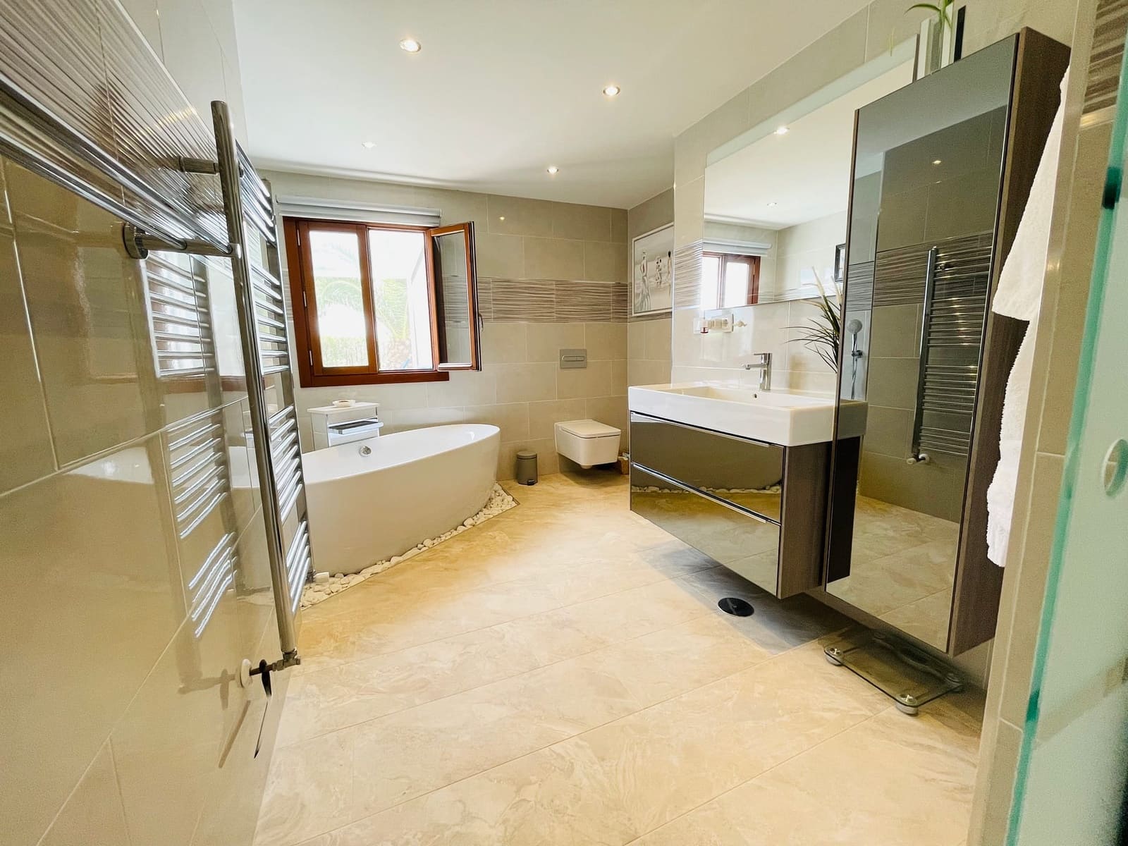 4 soverom Villa til salgs i Banos y Mendigo med svømmebasseng garasje - € 595 000 (Ref: 9755282)