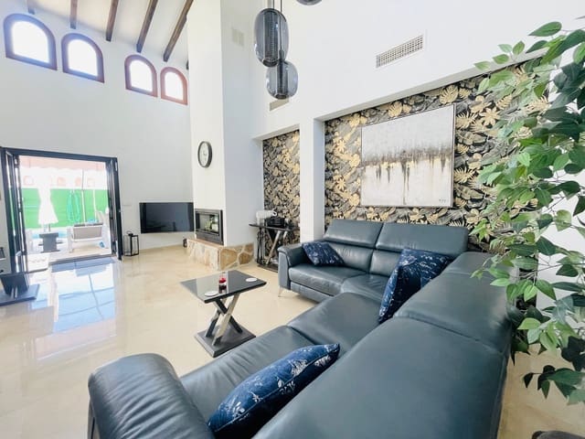 4 soverom Villa til salgs i Baños y Mendigo, Murcia by med svømmebasseng garasje - € 595 000 (Ref: 9755282)