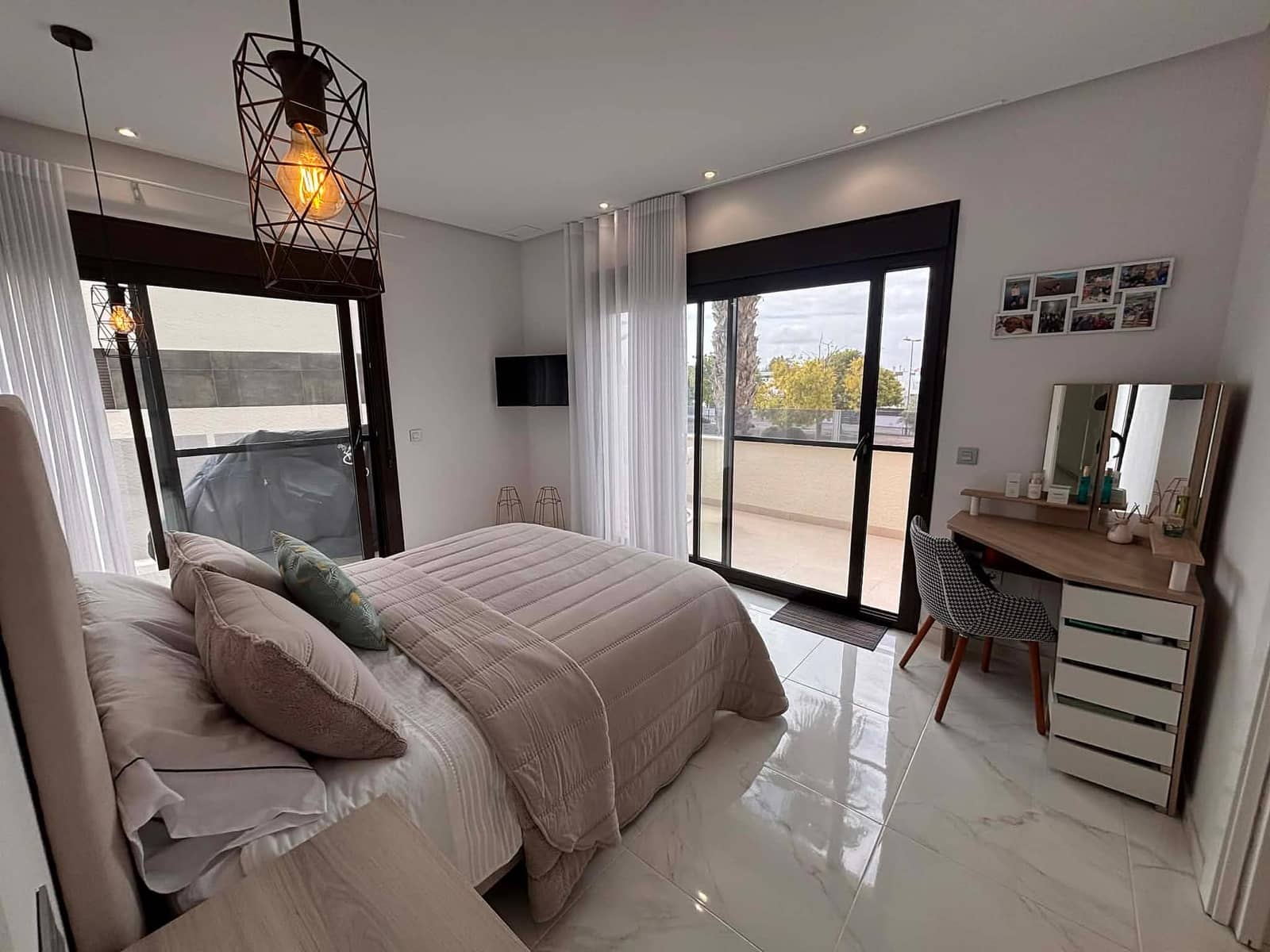 3 soveværelse Byhus til salg i Dolores De Pacheco med swimmingpool - € 349.950 (Ref: 9758396)