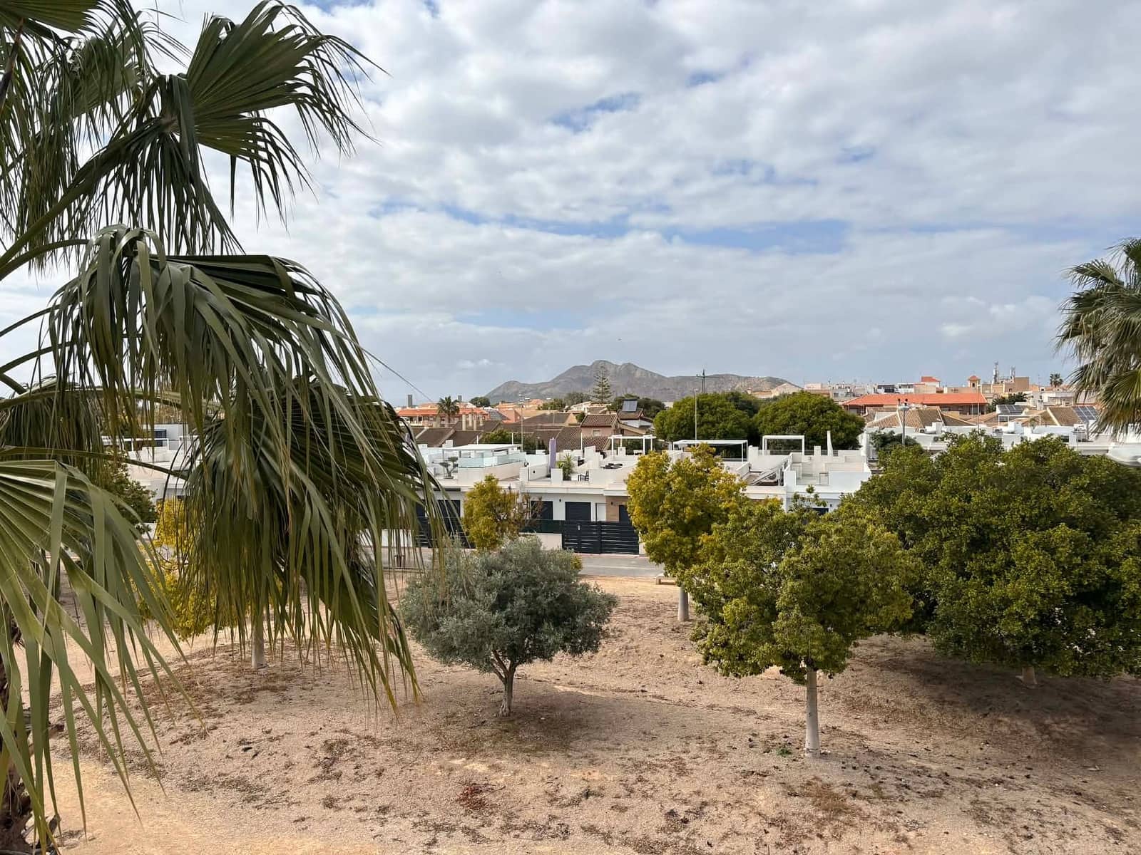 3 soveværelse Byhus til salg i Dolores De Pacheco med swimmingpool - € 349.950 (Ref: 9758396)