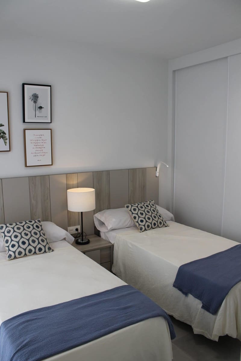 3 sovrum Villa till salu i Roldan med pool garage - 416 900 € (Ref: 9780078)