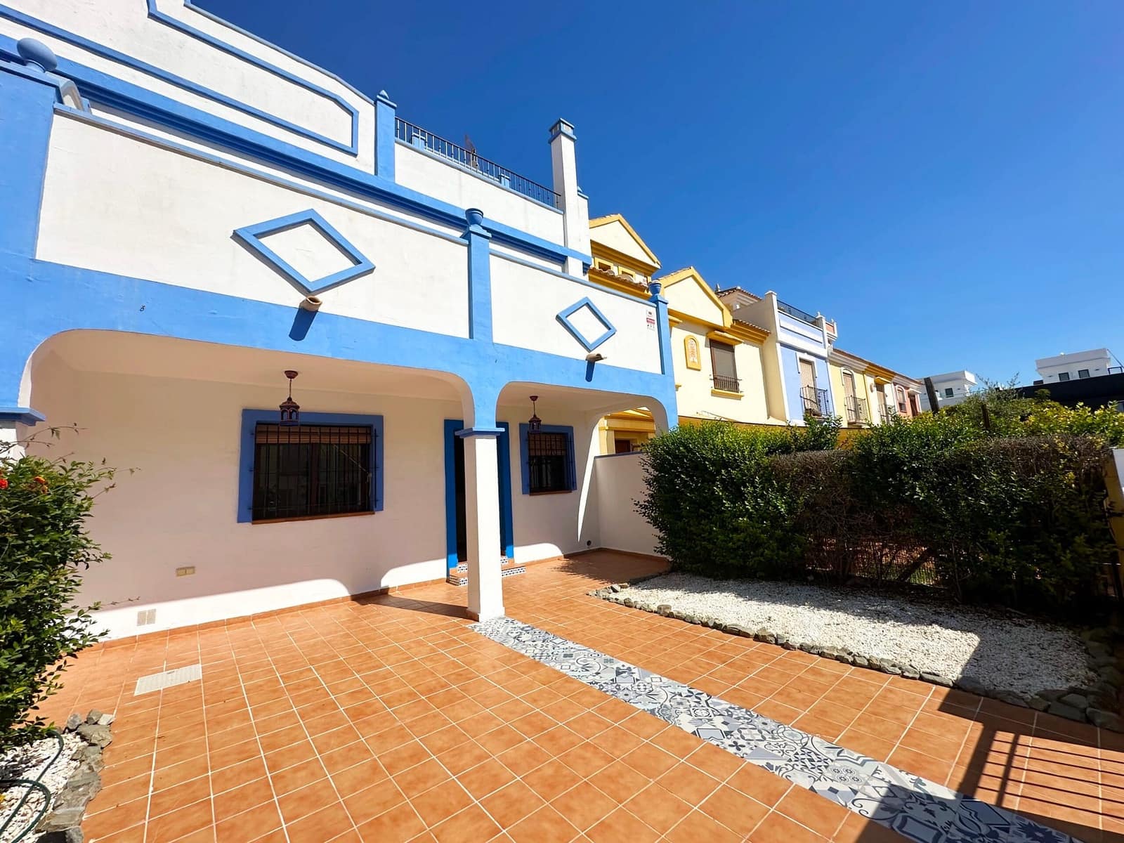 3 chambre Villa/Maison à vendre à Roda avec garage - 280 000 € (Ref: 9793303)